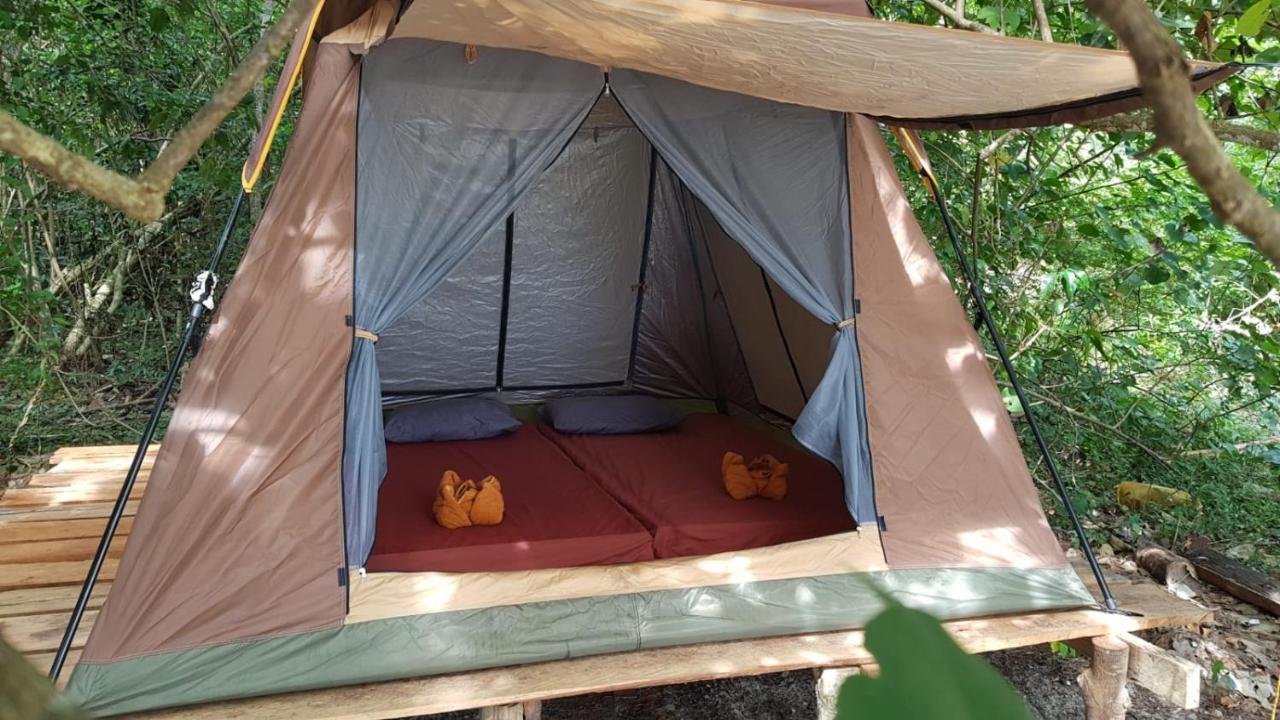 Crusoe Koh Takiev Island 호텔 Koh Ta Kiev 외부 사진