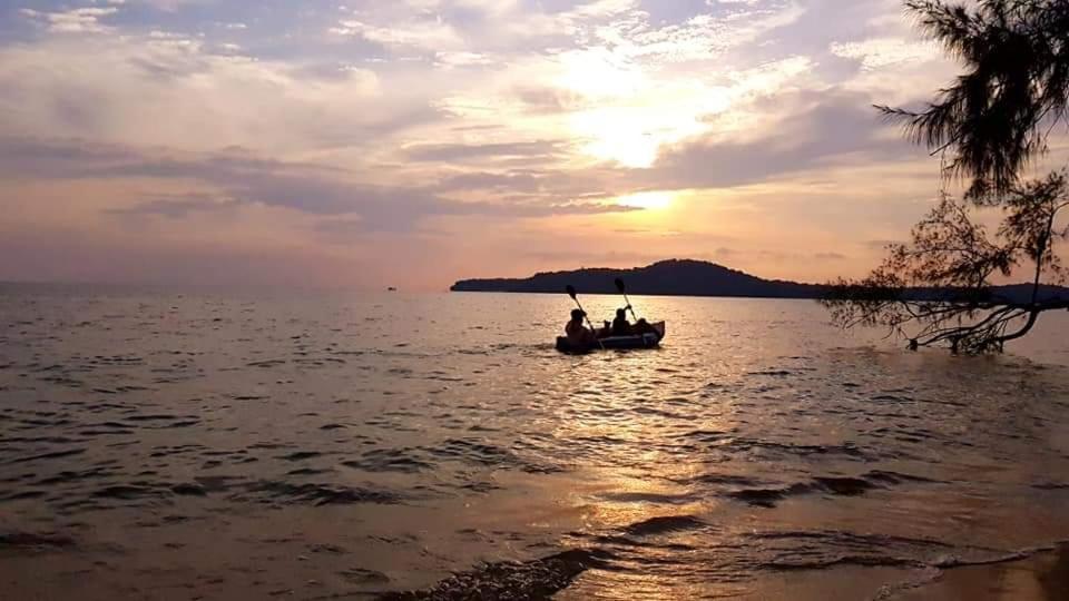 Crusoe Koh Takiev Island 호텔 Koh Ta Kiev 외부 사진